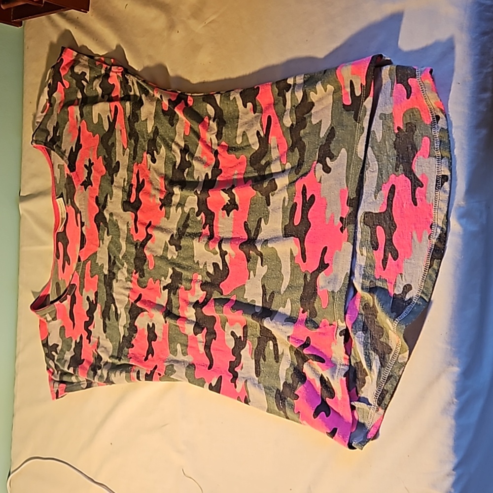 Bobbie Brooks ladies shirt size small